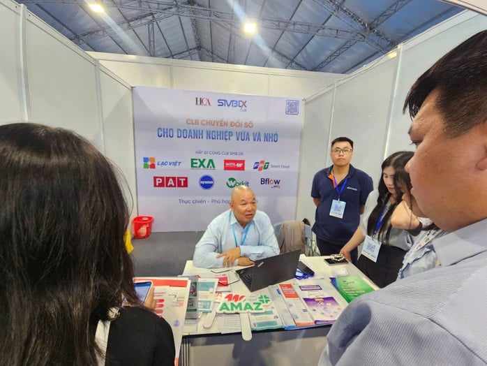 Cận cảnh rô bốt hình người tại iTECH EXPO 2025 - Ảnh 5.