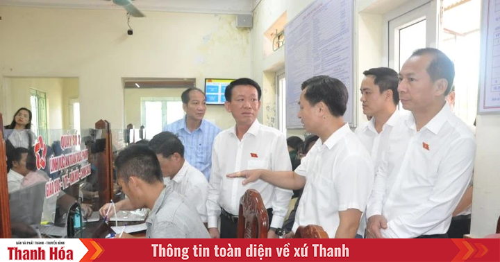 Đoàn ĐBQH tiếp xúc cử tri xã Hoằng Hóa và phường Sầm Sơn