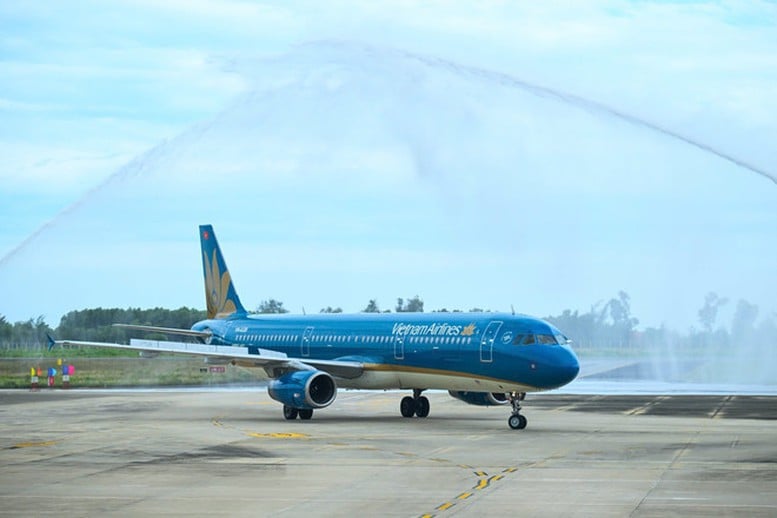 Vietnam Airlines đón hành khách thứ 350 triệu sau 30 năm thành lập- Ảnh 2.