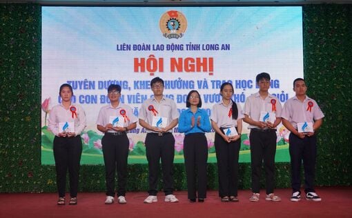 ជួយសិស្សជំនះការលំបាក និងសិក្សាបានល្អ