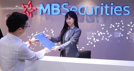 MBS's second quarter profit decreased, margin debt reached a record high