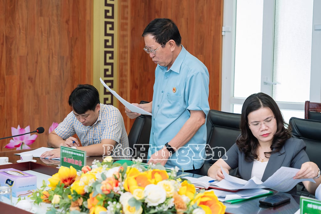 Lãnh đạo Hội Cựu chiến binh tỉnh tham gia đóng góp ý kiến tại hội nghị 