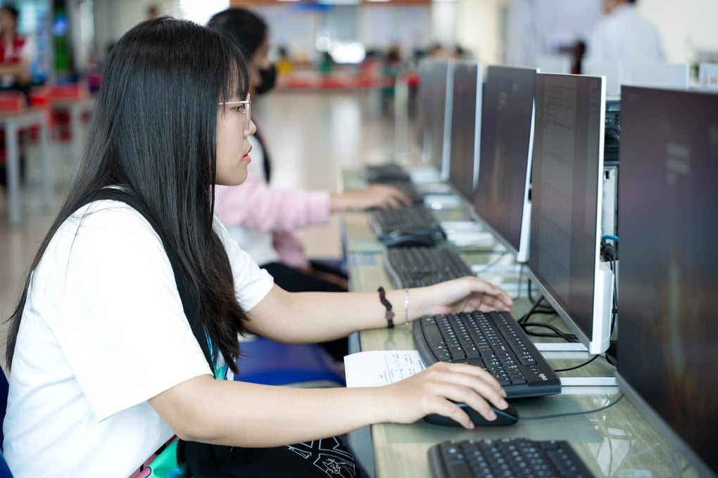 Những lý do giúp UEF được nhiều sĩ tử lựa chọn - 4