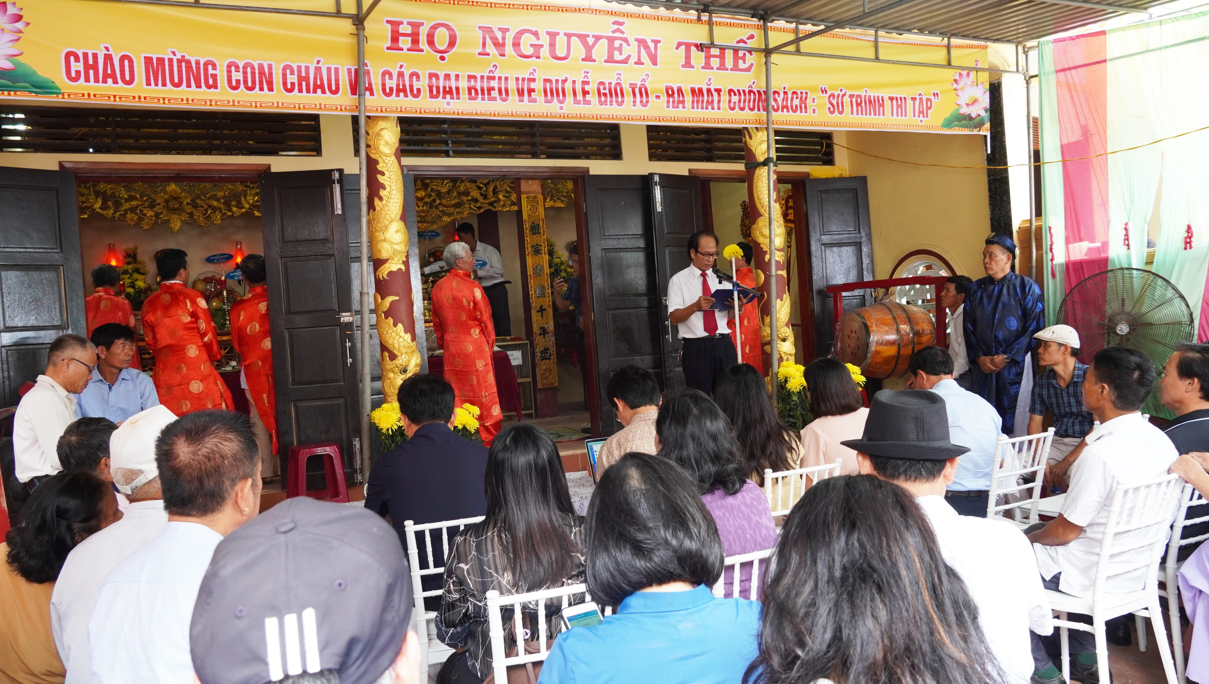 Ra mắt sách “Danh nhân Nguyễn Thế Trực và Sứ trình thi tập”