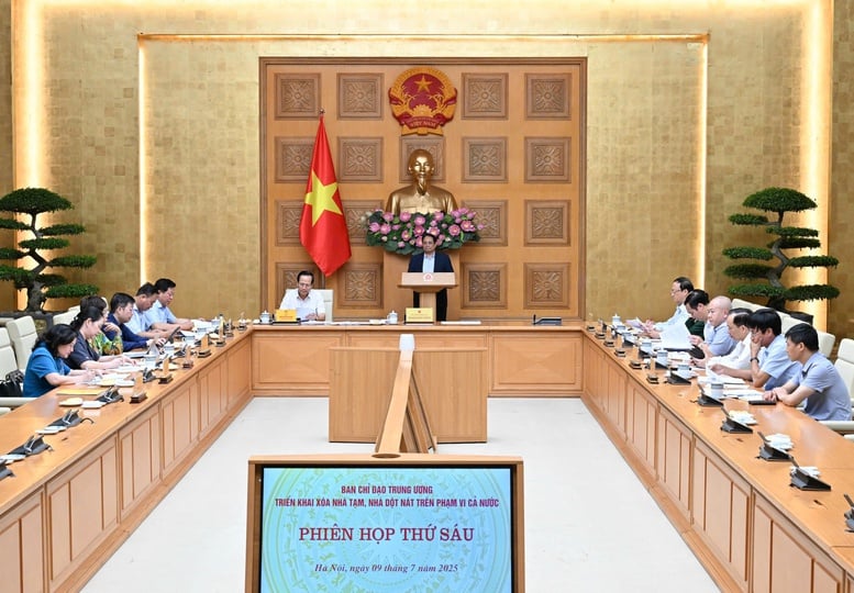 Thủ tướng: Hoàn thành xóa nhà tạm, nhà dột nát cho người có công trước ngày 27/7- Ảnh 2.