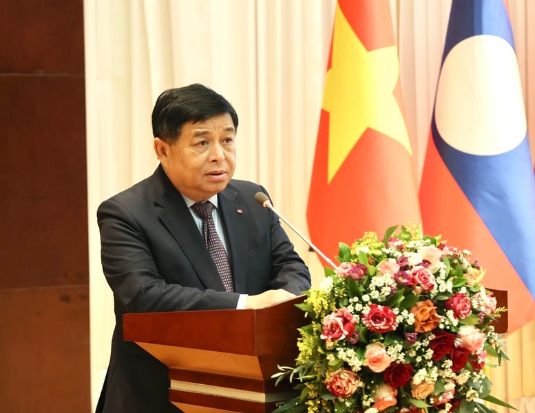 Hợp tác đầu tư Việt Nam - Lào phấn đấu sớm cán mốc 5 tỷ USD- Ảnh 1.