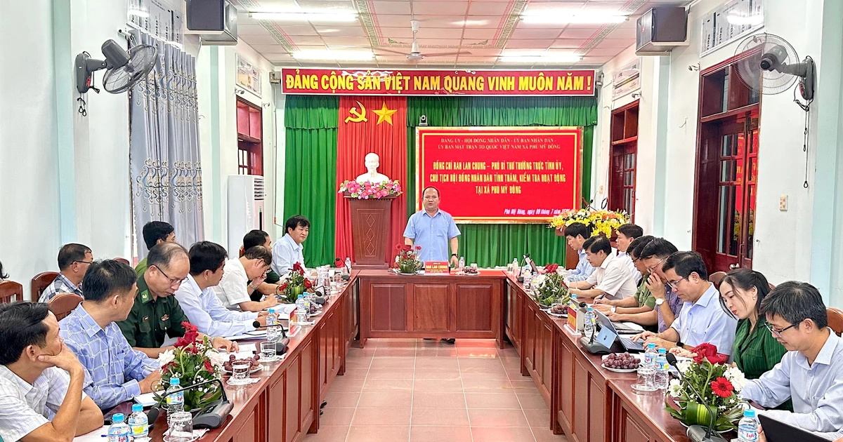 Phó Bí thư Thường trực Tỉnh ủy Rah Lan Chung: Xã Phù Mỹ Đông cần phát huy tốt vai trò của xã trọng điểm