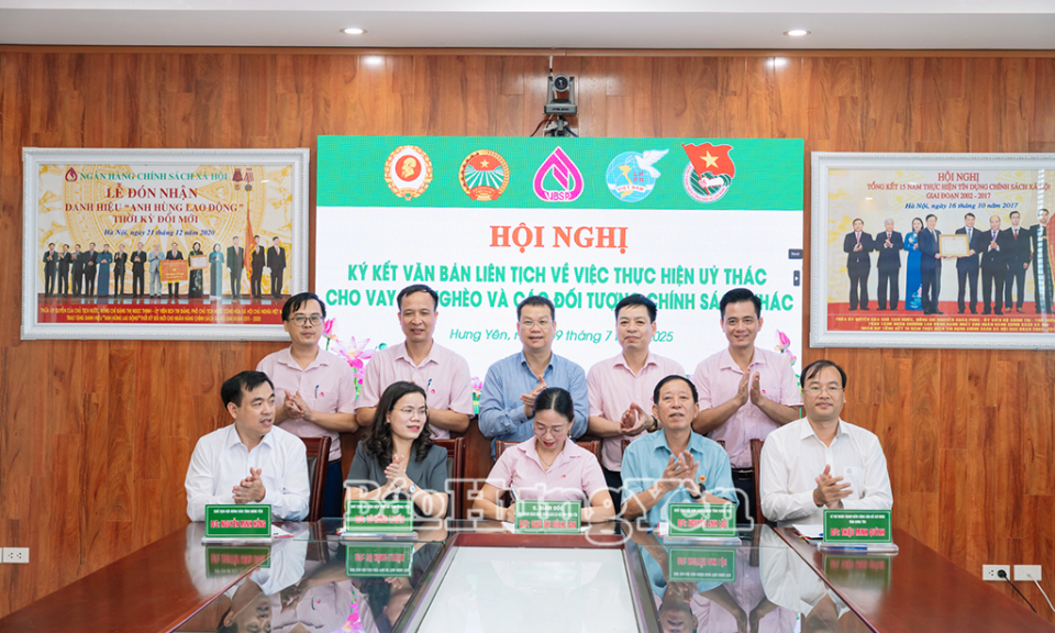 Ngân hàng Chính sách xã hội tỉnh: Ký kết văn bản liên tịch về việc thực hiện uỷ thác cho vay đối với hộ nghèo và các đối tượng chính sách khác