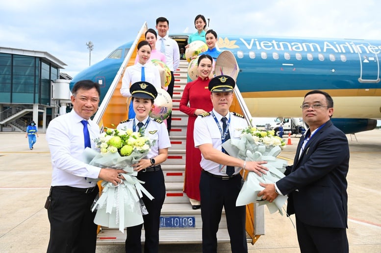 Vietnam Airlines đón hành khách thứ 350 triệu sau 30 năm thành lập- Ảnh 3.