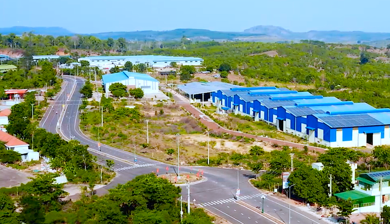 Thành lập 2 Ban Quản lý Khu kinh tế tỉnh Gia Lai, Quảng Ngãi- Ảnh 1.