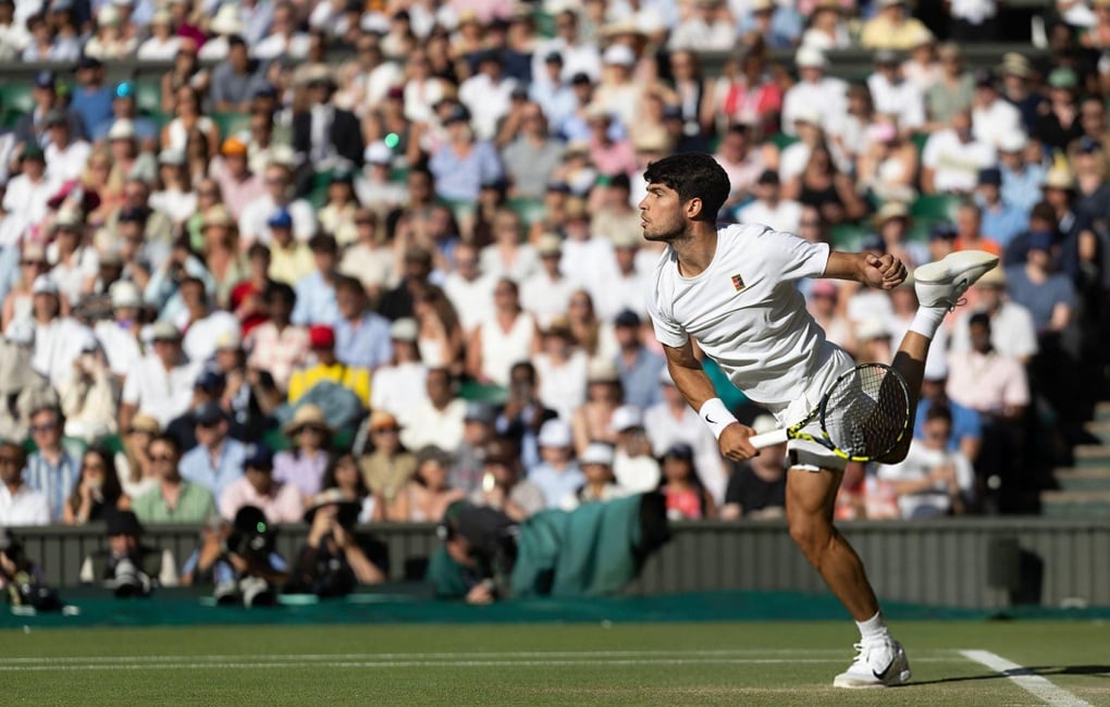 Alcaraz tiến vào bán kết Wimbledon, chạm trán Fritz - 2