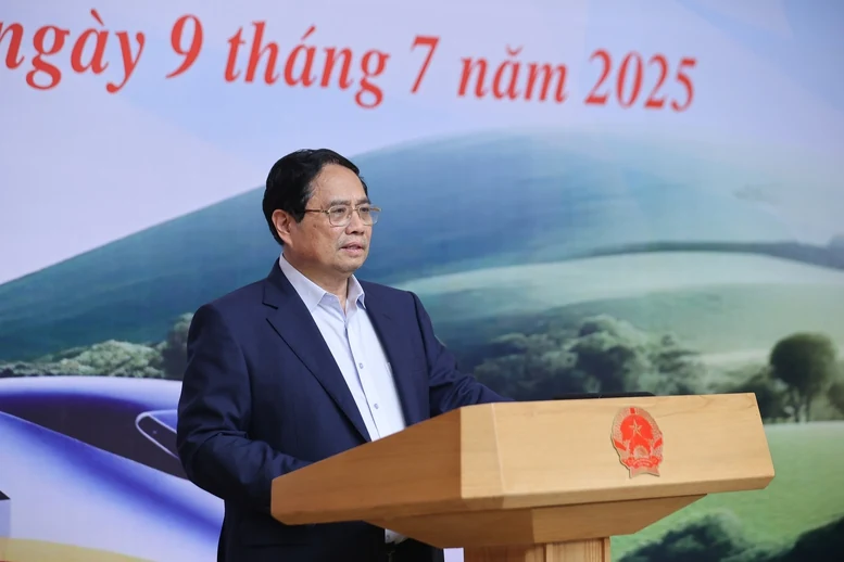 Tập trung nguồn lực, tháo gỡ nút thắt, điểm nghẽn trong triển khai các công trình, dự án đường sắt