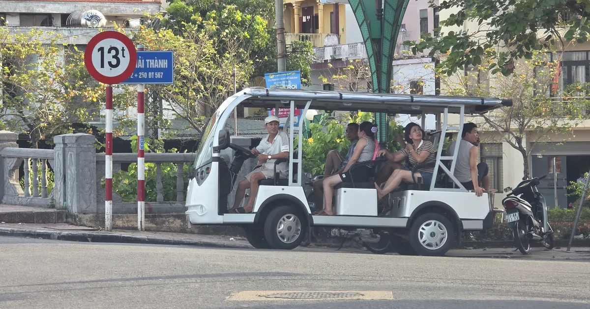 Quang Tri rectifies chaotic electric vehicle operation, demanding "tips"