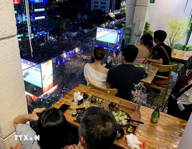 ttxvn-pho-di-bo-nguyen-hue.jpg