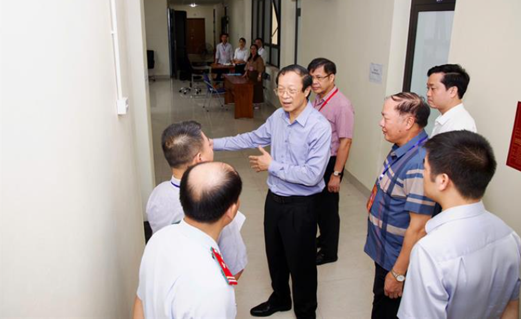 Điểm thi ngữ văn tốt nghiệp THPT 2025: Liệu có xuất hiện “mưa điểm 9”? - 3