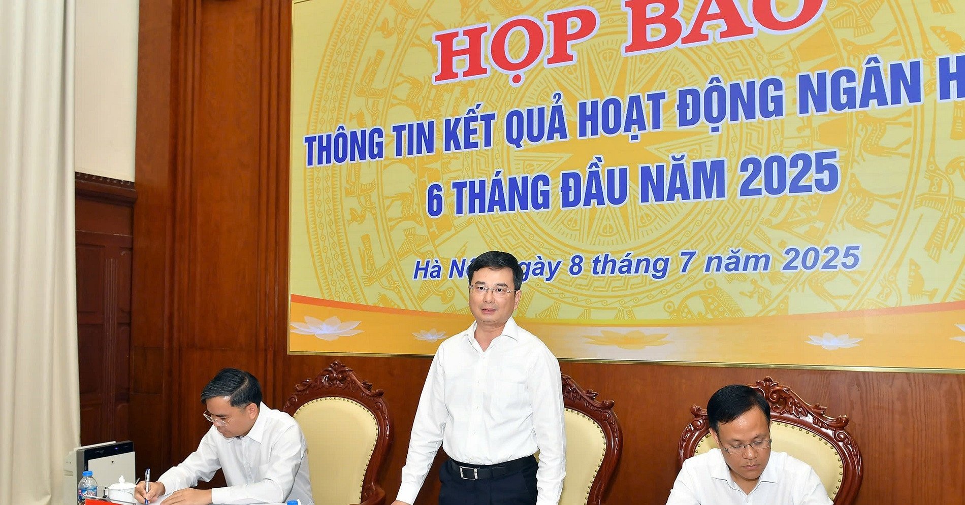 Tài khoản cá nhân nhận tiền lừa đảo giảm gần 50%, loại bỏ gần 86 triệu tài khoản 'chết'