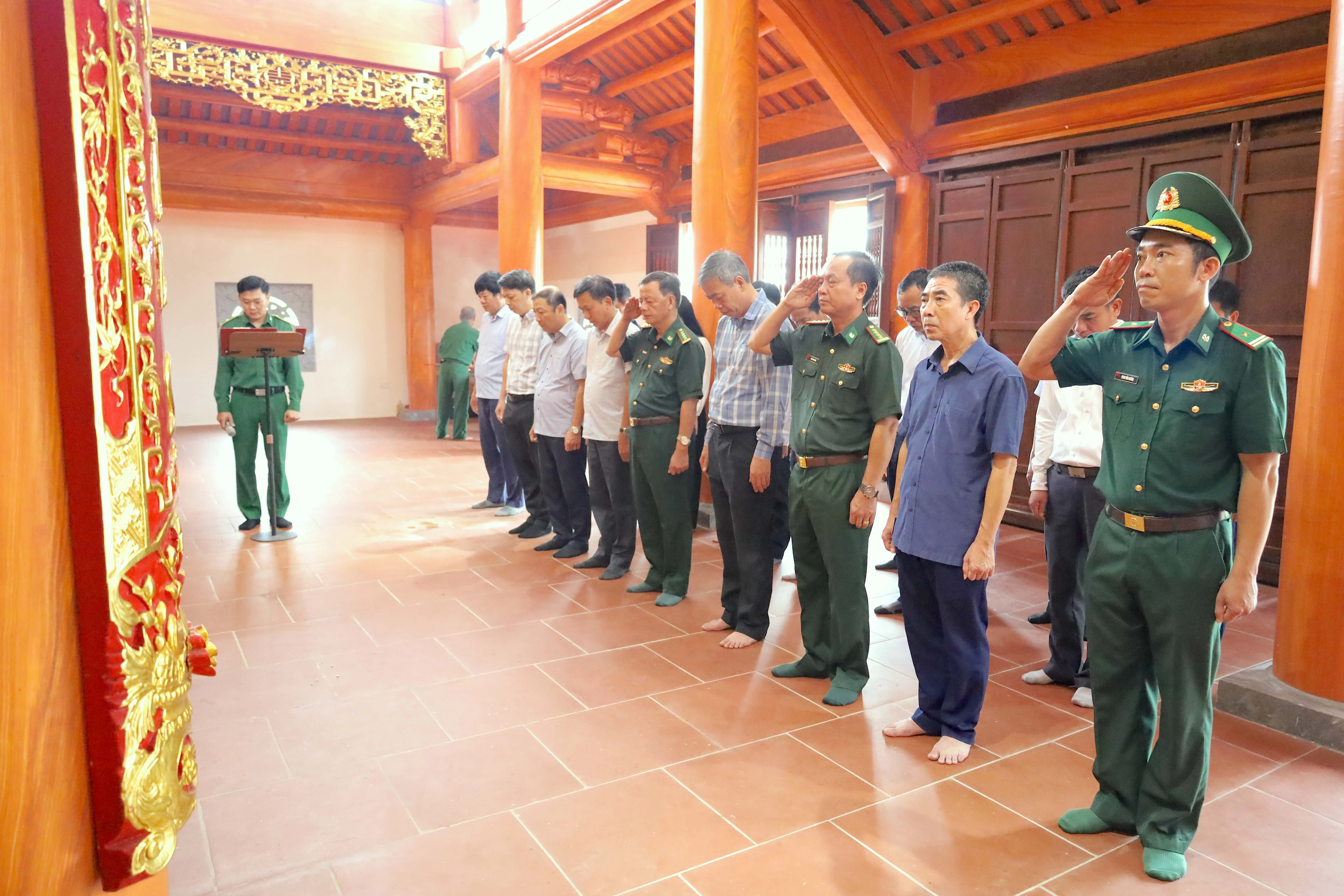 Phó Bí thư Tỉnh ủy, Chủ tịch HĐND tỉnh Quảng Trị Nguyễn Đăng Quang làm việc với xã Thượng Trạch