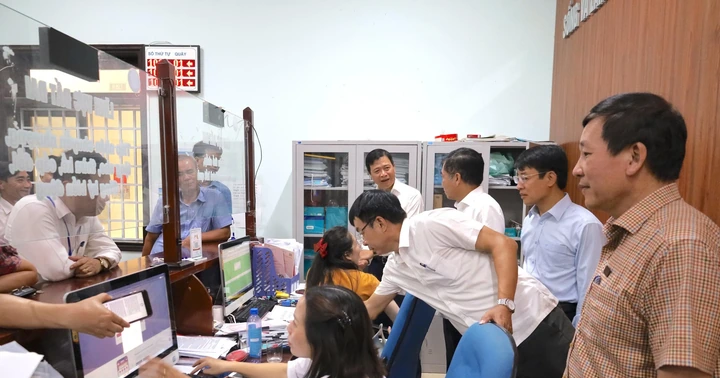 국민에게 효과적으로 봉사하는 집중적인 행정 개혁