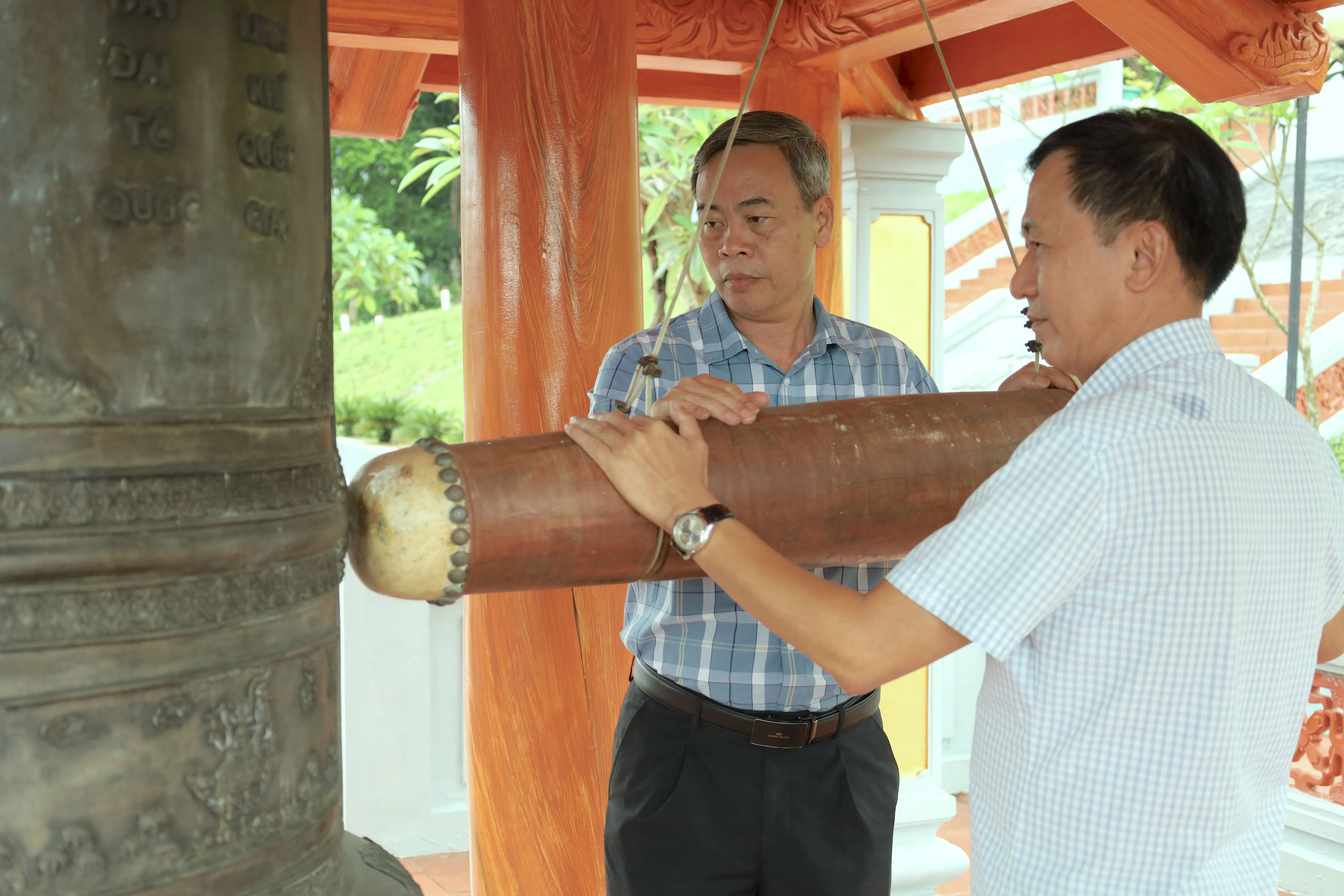 Phó Bí thư Tỉnh ủy, Chủ tịch HĐND tỉnh Quảng Trị Nguyễn Đăng Quang làm việc với xã Thượng Trạch