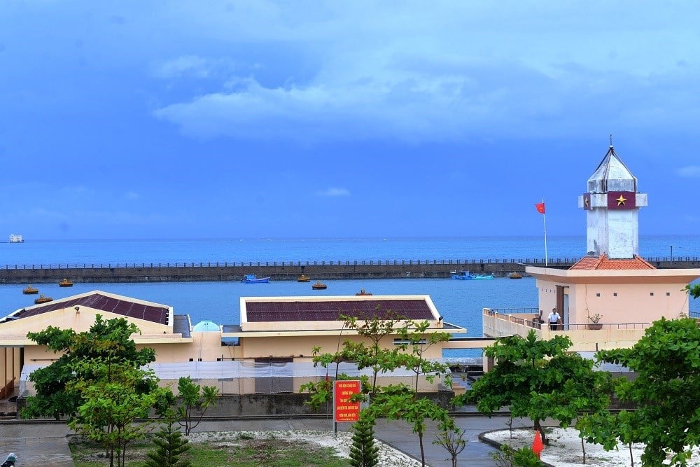 Điểm tựa giữa… trùng khơi - ảnh 6