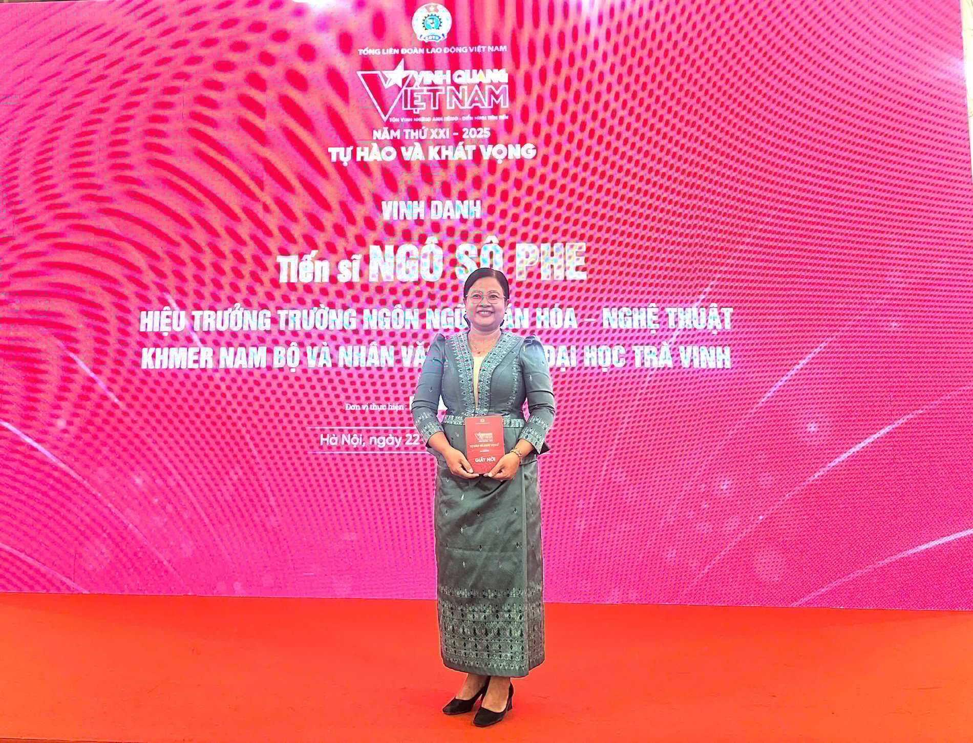 ngo-so-phe-100098.jpg
