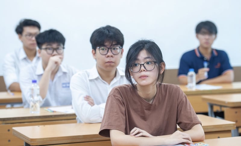 Sẽ đánh giá diện rộng toàn quốc môn Tiếng Anh đối với học sinh lớp 9 và lớp 11 -0