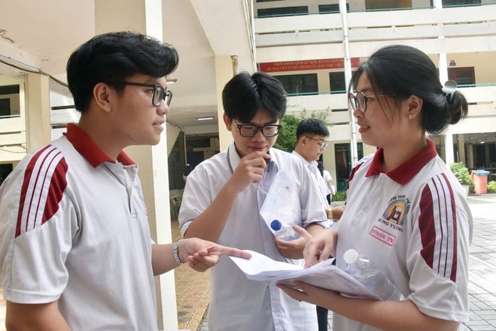 Ghi nhận ban đầu về điểm thi tốt nghiệp THPT- Ảnh 1.
