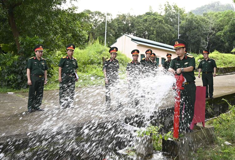 Tổng cục Hậu cần - Kỹ thuật kiểm tra tại Bộ Chỉ huy Quân sự tỉnh An Giang
