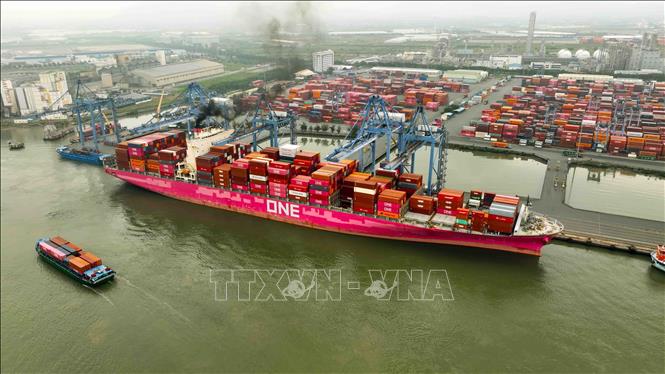 Hoa Kỳ giảm thuế đối ứng với Việt Nam xuống còn 20%- Ảnh 1.