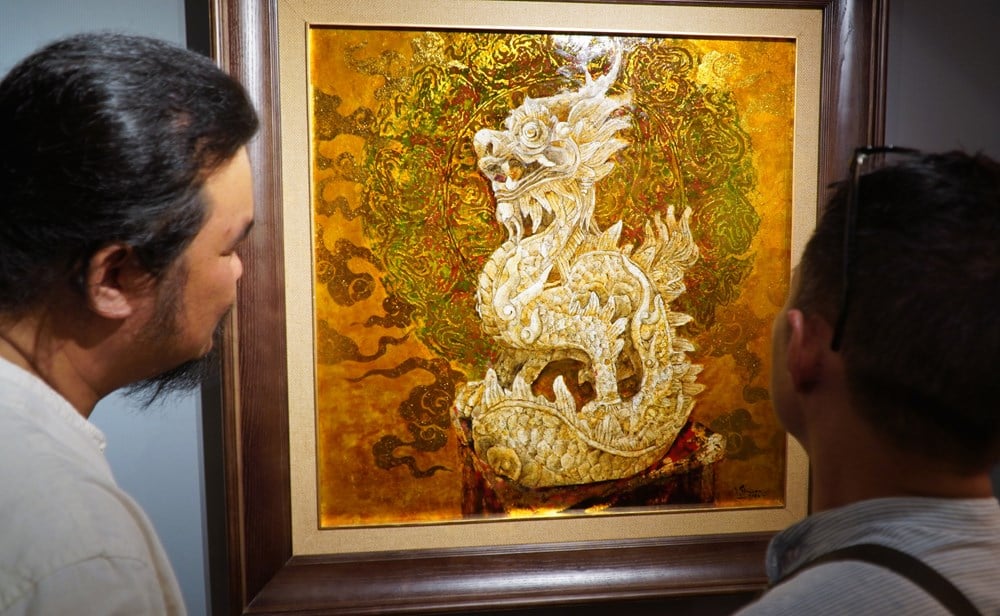 Displaying unique works about the Four Sacred Animals at Hue heritage site - photo 8