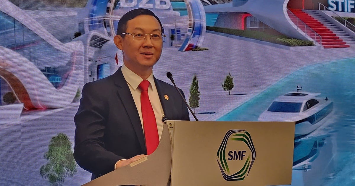 Ra mắt nền tảng thương mại điện tử cho doanh nghiệp Việt Nam và Singapore