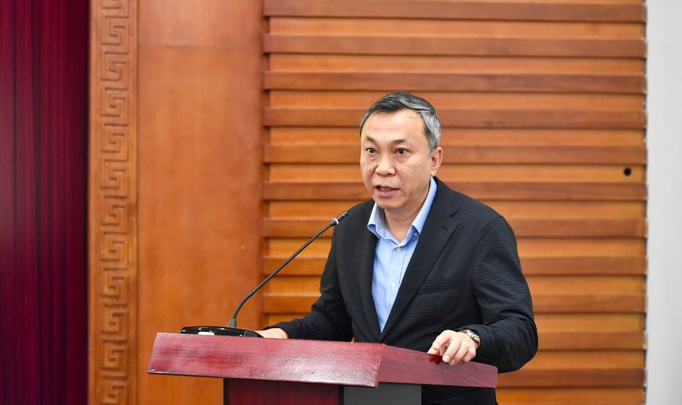 HLV Kim Sang-sik và các học trò được trao tặng Bằng khen Thủ tướng, Bộ trưởng nói lời xúc động - Ảnh 6.