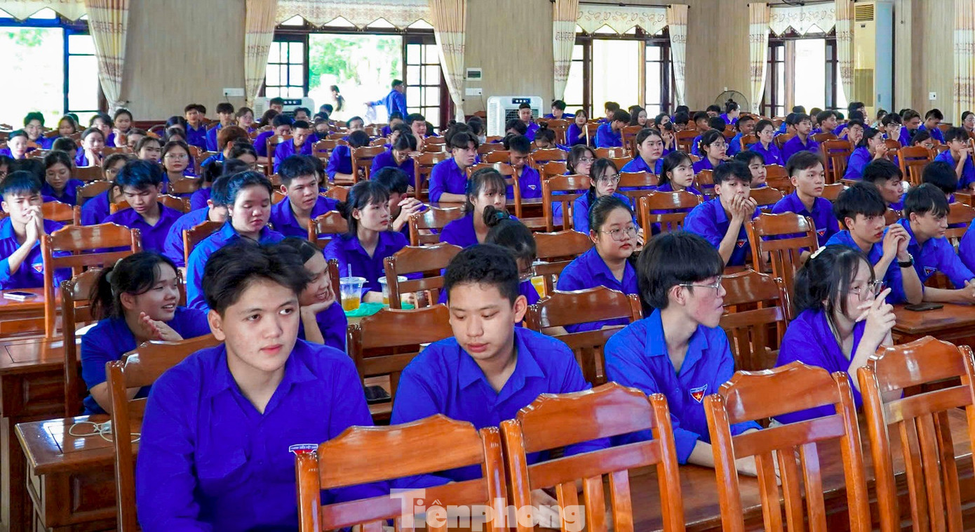 tp-truyenthongchinhsach-1.jpg