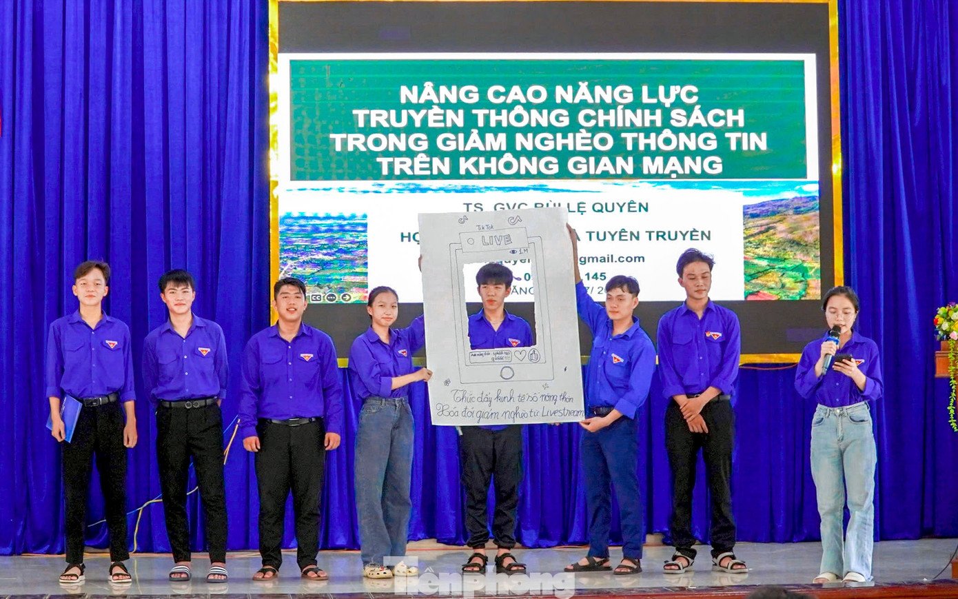 tp-truyenthongchinhsach-3.jpg