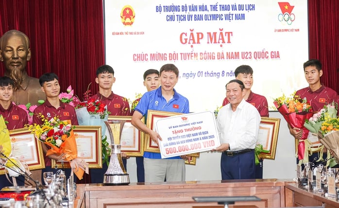 Thủ tướng tặng Bằng khen cho tập thể và các cá nhân đội U23 Việt Nam - Ảnh 2.