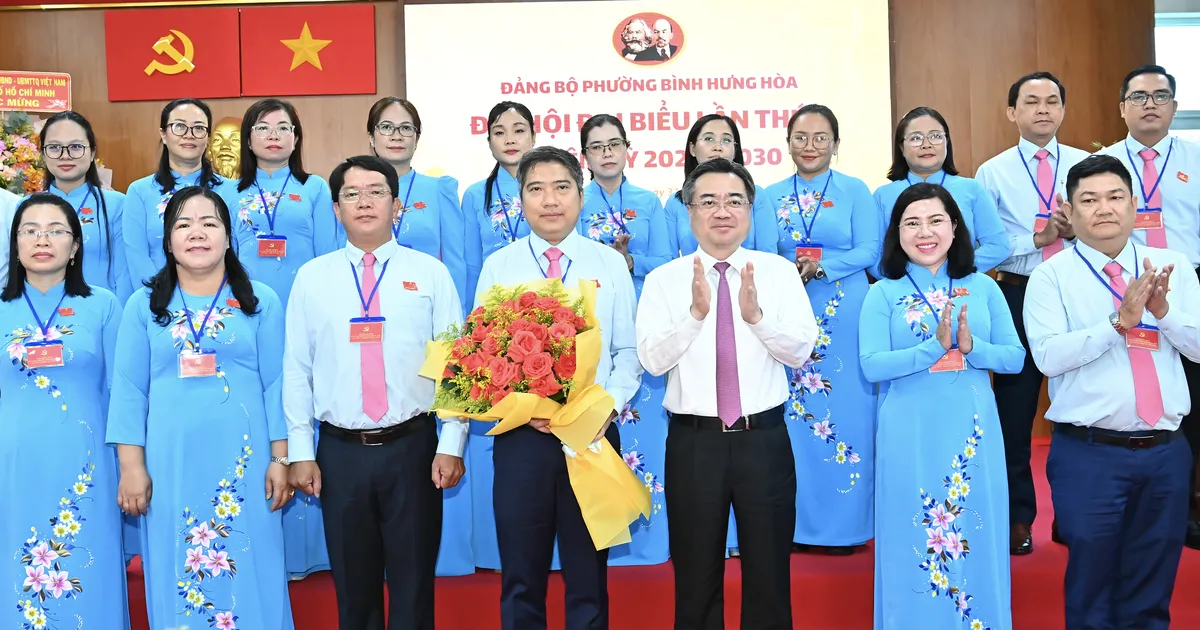 Khẩn trương di dời nghĩa trang Bình Hưng Hòa để xây dựng công viên sinh thái