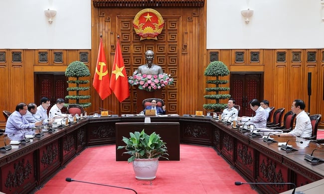 Tập trung triển khai quyết liệt, khẩn trương, hiệu quả các công việc chuẩn bị tổ chức Triển lãm thành tựu Đất nước nhân dịp kỷ niệm 80 năm Ngày Quốc khánh - Ảnh 1.