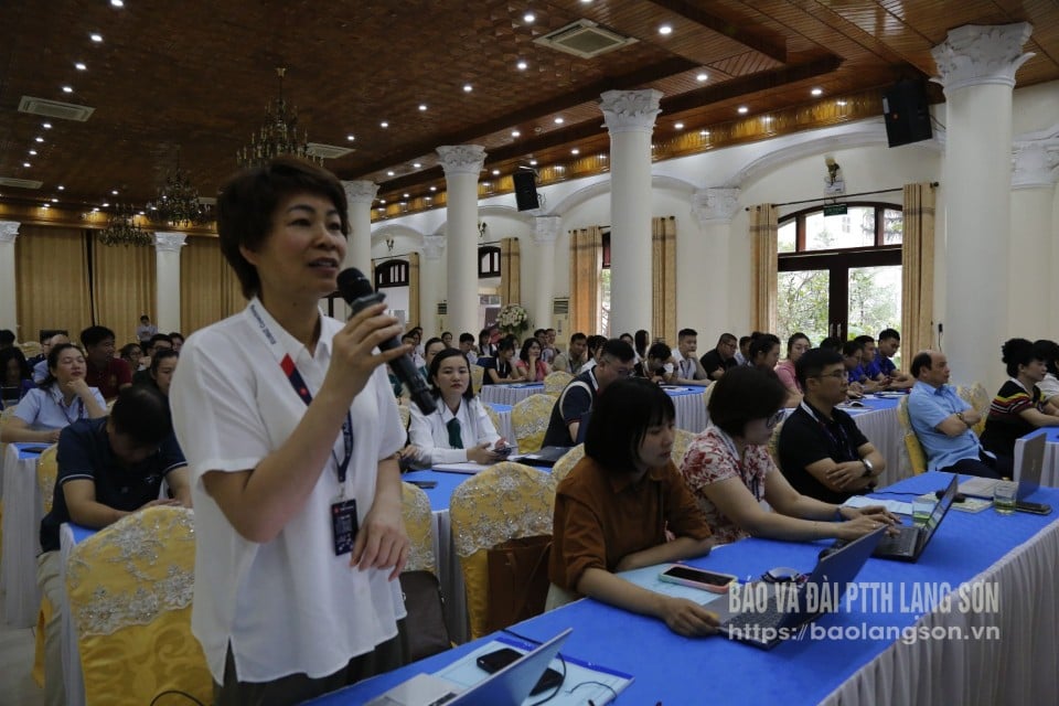 Doanh nghiệp Lạng Sơn tham gia tập huấn ứng dụng công nghệ AI vào quản lý phát triển thương hiệu  của doanh nghiệp 