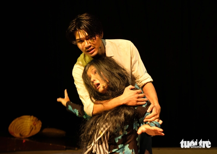 Tú Sương - Ảnh 1.