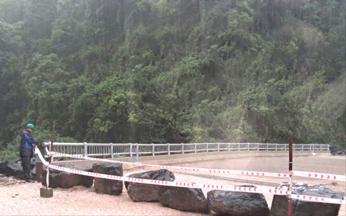 satlosua.jpg