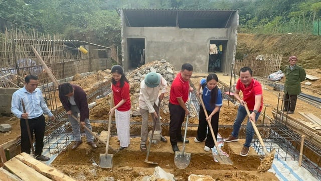 Vòng tay yêu thương, tương trợ những mảnh đời khó khăn- Ảnh 4.
