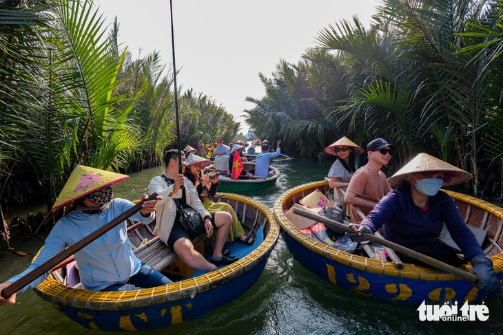 du lịch - Ảnh 2.
