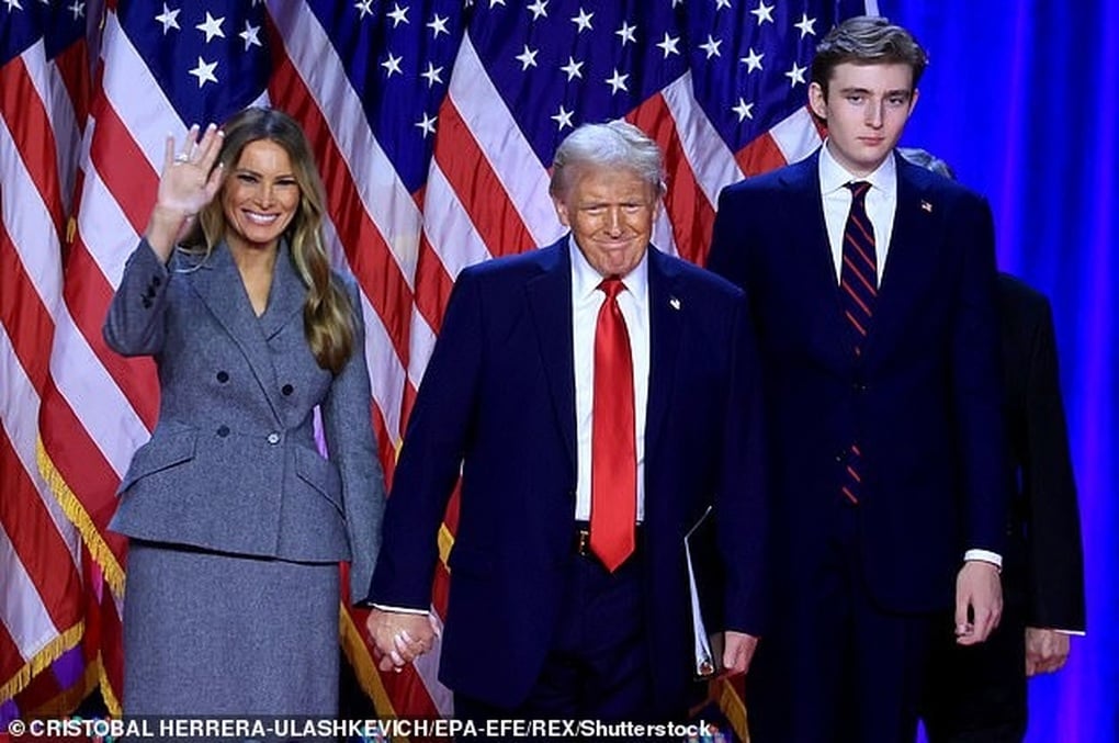 Học đại học xa nhà, Barron Trump được cha nhắc đến đầy trìu mến - 1