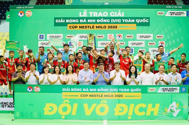 U.11 Hưng Yên vô địch giải bóng đá nhi đồng toàn quốc  2025- Ảnh 1.