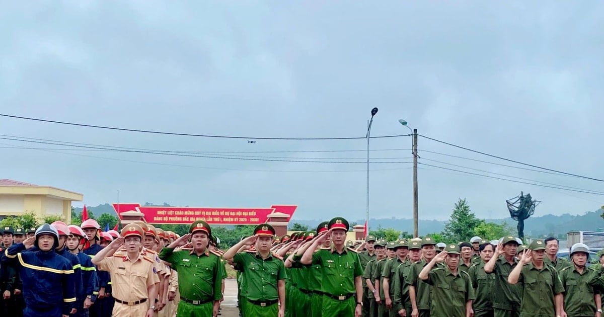 Bac Gia Nghia Ward Police launched a high-profile campaign to attack and suppress all types of crimes.