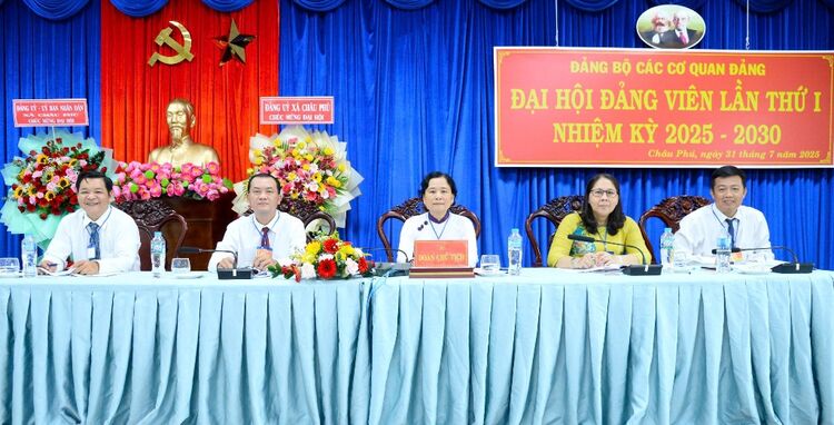 Đại hội Đảng bộ các Cơ quan Đảng xã Châu Phú, nhiệm kỳ 2025-2030