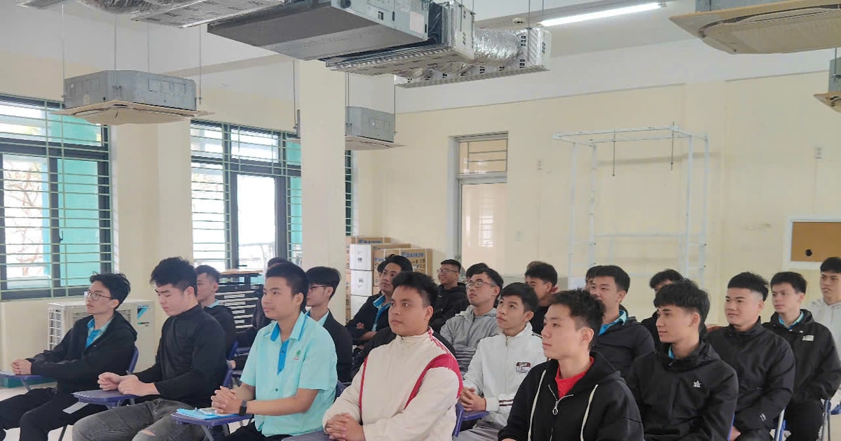 Học nghề sau lớp 9: Cánh cửa sớm vào đời