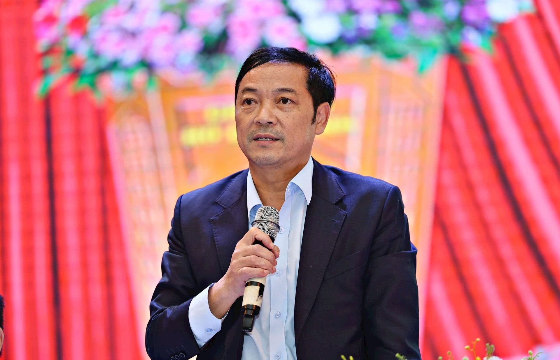 Le vice-président du Comité populaire provincial, Le Trong Yen, a répondu aux questions des journalistes concernant le défrichement des terres et l'indemnisation.
