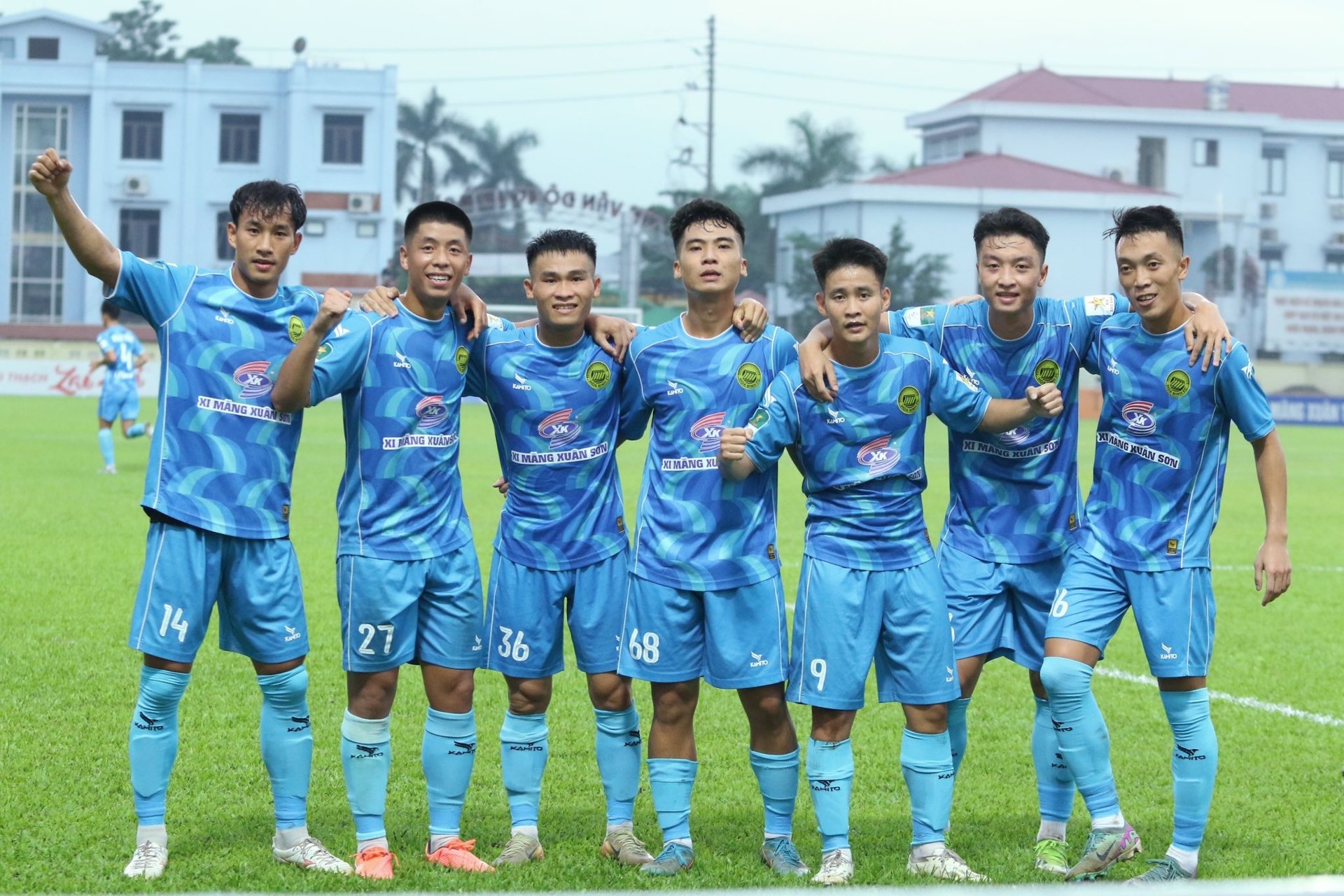 'Siêu nhân' Trần Gia Huy ngày nào, nay đã khoác áo HAGL đá V-League - Ảnh 5.