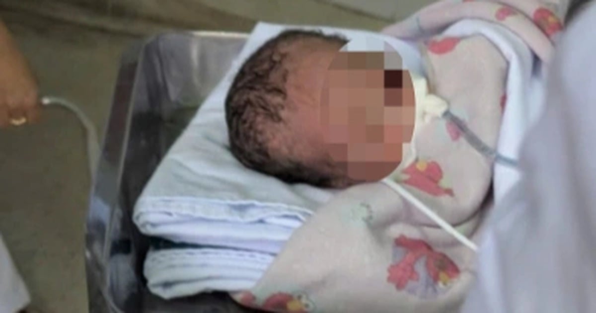 Cứu hai trẻ sinh rớt, vừa chào đời đã ngưng tim, ngưng thở